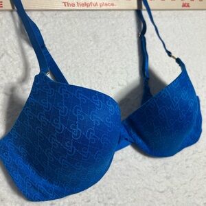 Blue Victoria’s Secret Women's Bra, lightly lined, minimal push up